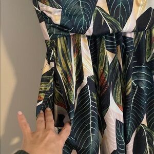 NWT NBW Women's Summer Short Sleeve V-Neck Floral Resort Wear Dress